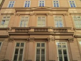 Velvet Apartments Old Town Prague 3*,